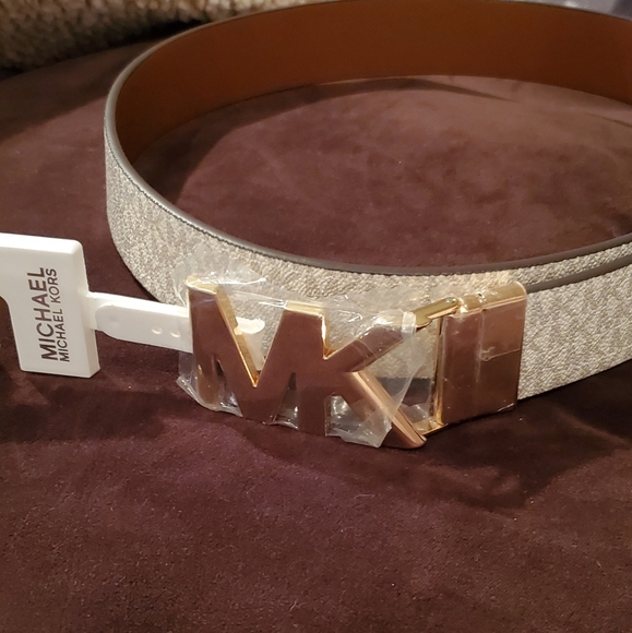 Michael Kors Other - Michael Kors reversible belt ( 36-38 ) $40